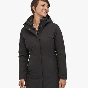 Patagonia Black 3 in 1 Parka ☔️